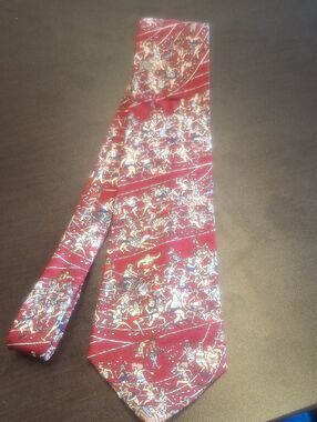 Where's Waldo Race Men's Red Novelty Print Silk Tie